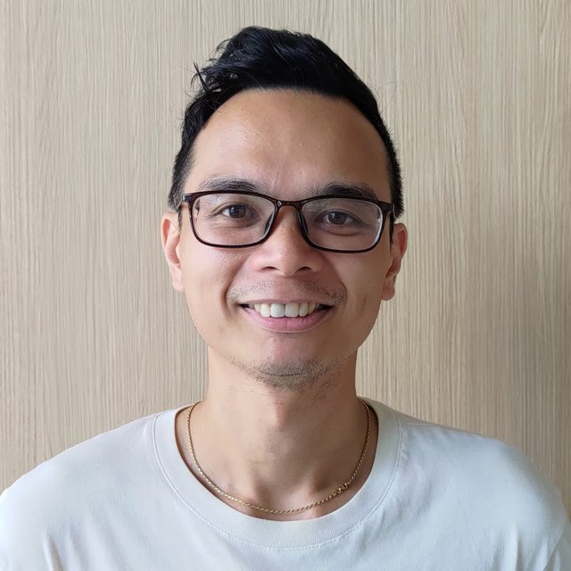 Portrait of Matthew Alberto